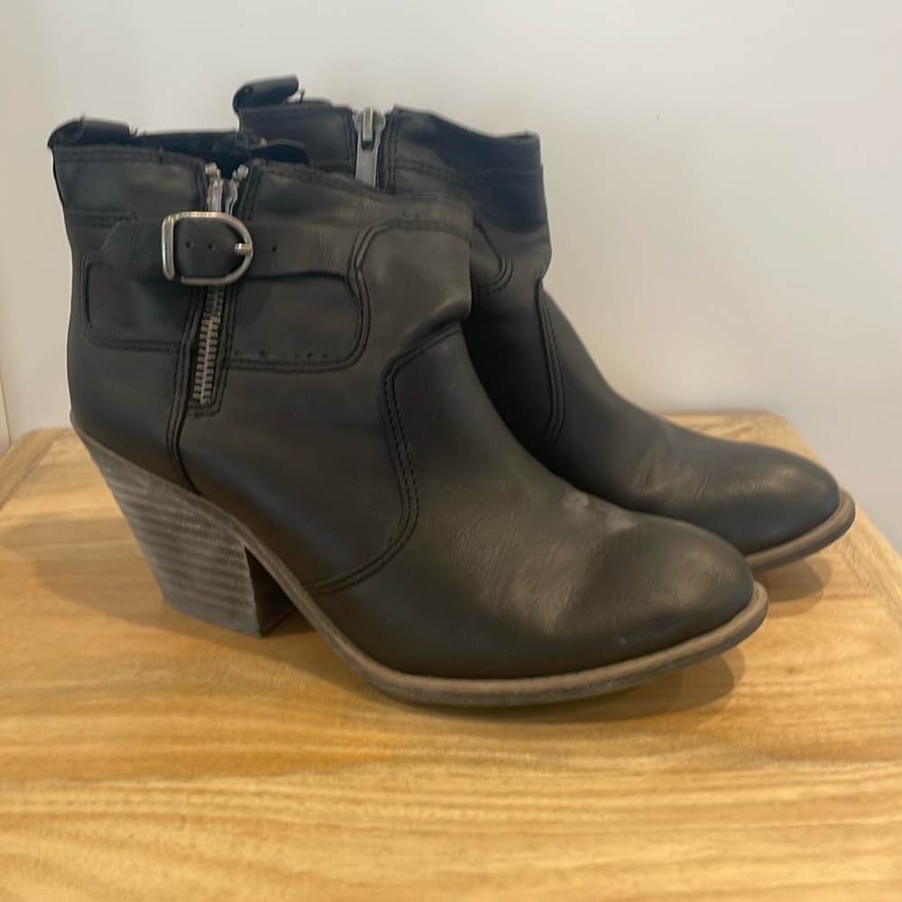 NWOTLucky Brand Boots